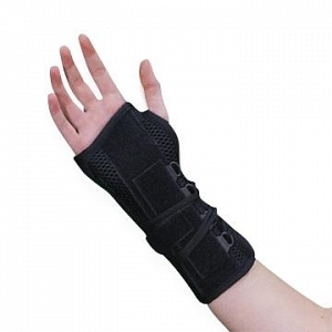 Warrior Wrist Splits | Medline Industries, Inc.