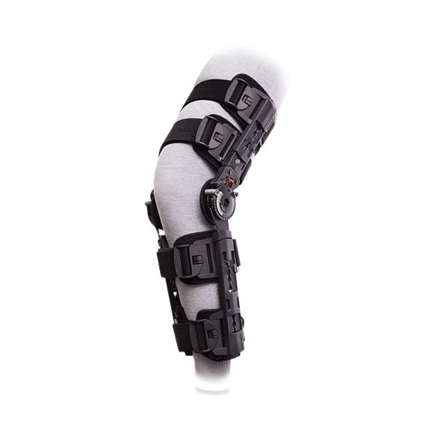 Knee Braces and Supports: Defender ROM Brace